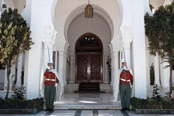 Makri et Zitouni aujourd’hui à la présidence