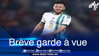 La star du football algérien Youcef Belaïli, détenue provisoirement à l’aéroport de Paris