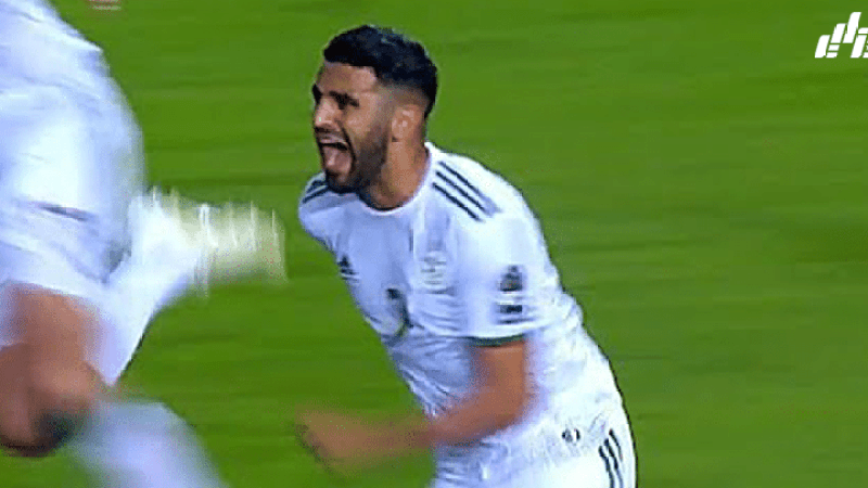 رياض محرز ثالث أفضل لاعب افريقي في أخر 10 سنوات