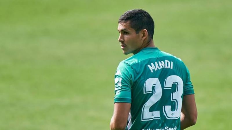 عيسى ماندي يحقق رقم قياسي جديد