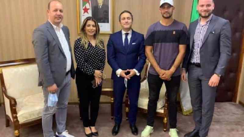 خالدي و سواكري يستقبلان رئيس الاتحادية الجزائرية للتنس