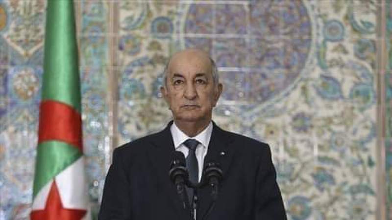 الرئيس تبون يتحادث هاتفيا مع رئيس مجلس وزراء إيطاليا