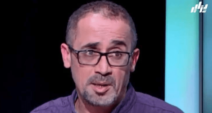 رفيق وحيد يرد على بلماضي : ” صحيح أنني أرفع صوتي في البلاطوهات ، لكنني لاارمي قميص المنتخب مثلما فعلت”