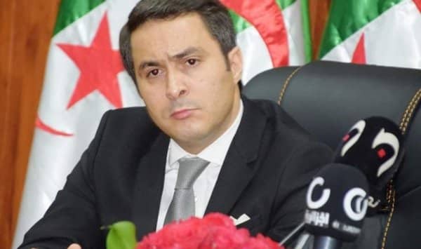 ستتكفل بدراسة وضعية كرة القدم في الجزائر …. “خالدي” يشرف على تنصيب لجنة مشتركة بين “الوزارة” و “الفاف”