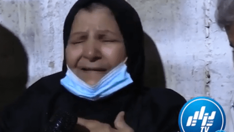شاهد أم جمال وكلمتها القوية لكل الجزائريين ….حنا قع جزاييرين مناش نتع فتنة