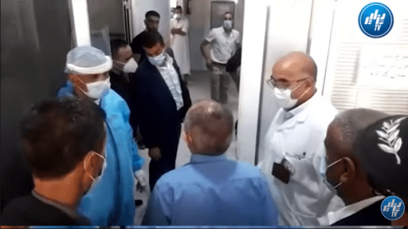 شاهد ما خلفه حادث المرور بعد اصطدام حافلة النقل الجماعي بسيارة سياحية بولاية الشلف