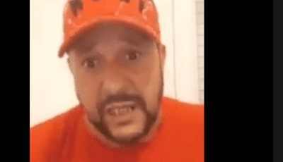 المغني القبائلي عميروش الرجل الثاني في الماك يعلن انسحابه ويعترف الماك حركة ارهـ ابـية وفرحات مهني ا