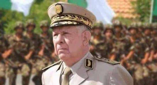 الفريق شنقريحة يعزي في وفاة اللواء جمال بوزيد