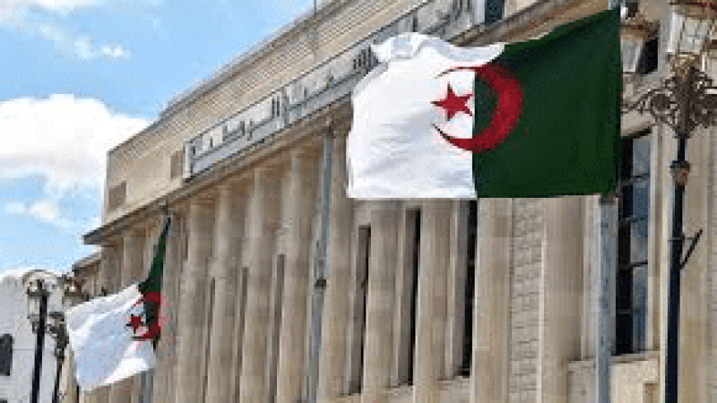 البرلمان الجزائري ينظم ندوة صحفية للرد على نظيره الفرنسي