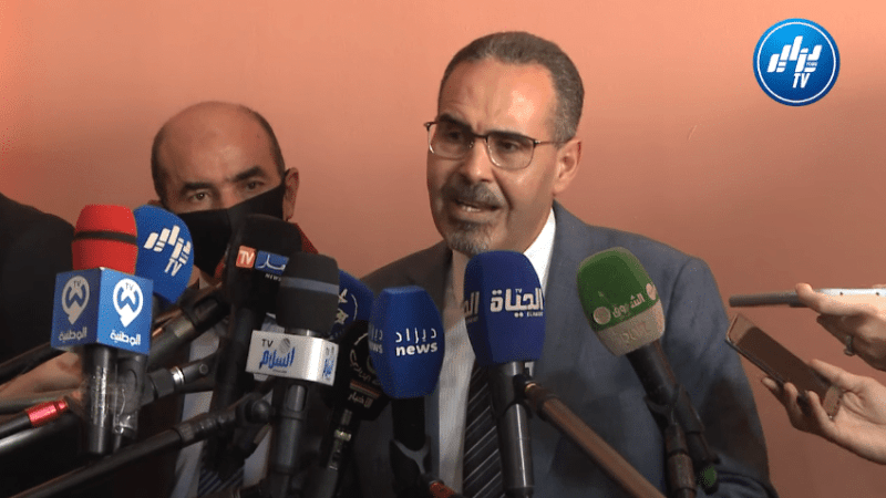 عبد الرزاق سبقاق: نحن وزارة الشباب والرياضة لا كرة القدم والملاعب