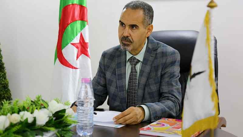 وزير الشباب و الرياضة عبد الرزاق سبقاق : المدرب جمال بلماضي صريح ويلقى كل الدعم من طرف السلطات