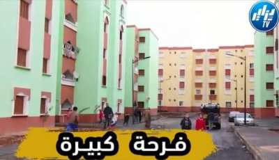 بالفيديو…شاهد ترحيل قـاطني السكنات القصديرية إلى سكنات لائقـة ببلدية أولاد ابـراهيم بسعيدة