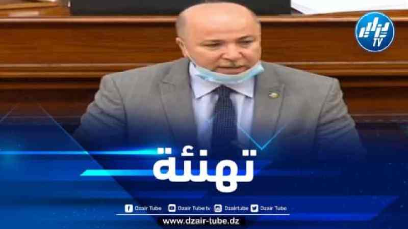 الوزير الأول يهنئ صالح قوجيل عقب تزكيته رئيسا لمجلس الأمة لعهدة جديدة