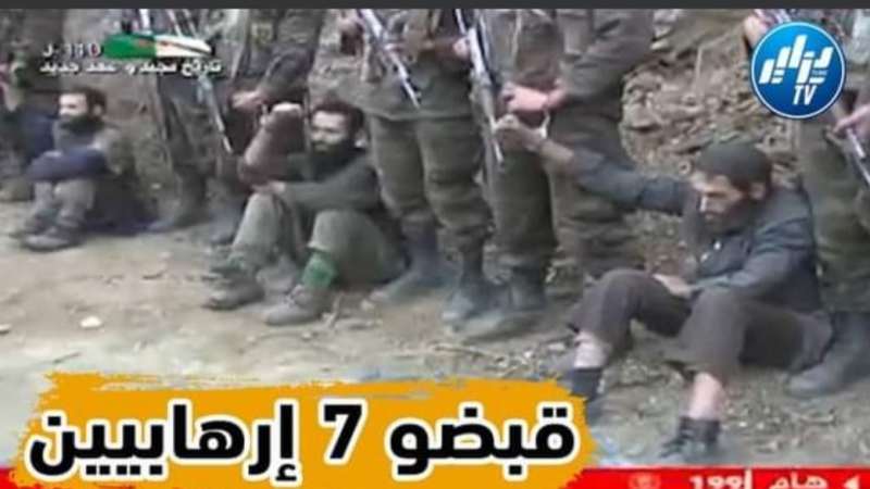 بالفيديو: شاهد كيف تنقل قائد الأركان السعيد شنقريحة الى سكيكدة شخصيا لتهنئة صقور الجيش
