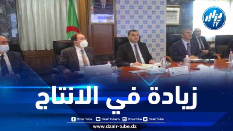 نحو إنتاج أزيد من مليون برميل من النفط يوميا شهر أفريل المقبل