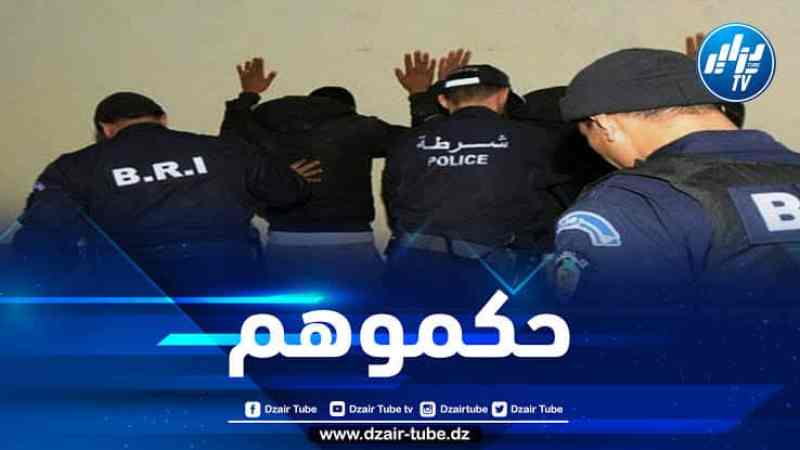إلقاء القبض على أربعة مشتبه فيهم في سرقة محل للمجوهرات بالبليدة