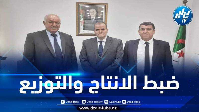 رزيق يدعو الفلاحين إلى المساهمة في ضبط سلسلة الانتاج والتوزيع
