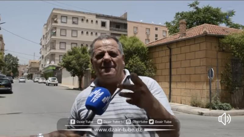 بالفيديو: مواطن جزائري يتهجم على بعض الصحفيين بسبب الصدامات المتكررة مع  بلماضي