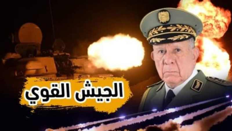 أروع فيديو غرافيك حربي كيف يصف قوة  الجيش الوطني الشعبي وهو يجري تمرين تكتيكي ليلي بالذخيرة الحية