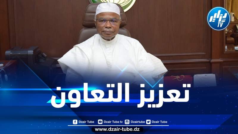 الأمين العام لمنظمة التعاون الإسلامي يشارك في احتفالات عيد الاستقلال