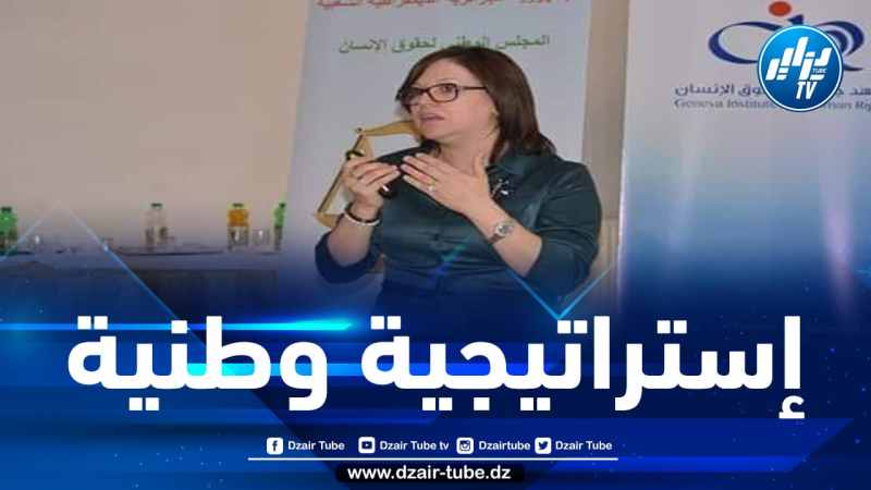الوزير الأول يشرف على تنصيب سليمة مسراتي رئيسة للسلطة العليا للشفافية والوقاية من الفساد