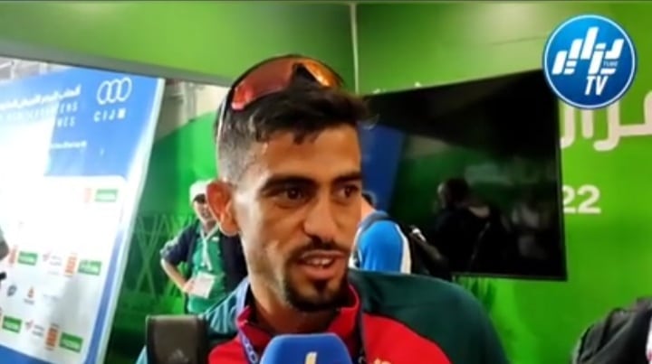 عداء مغربي لدزاير توب … نحن إخوة مع الشعب  الجزائري
