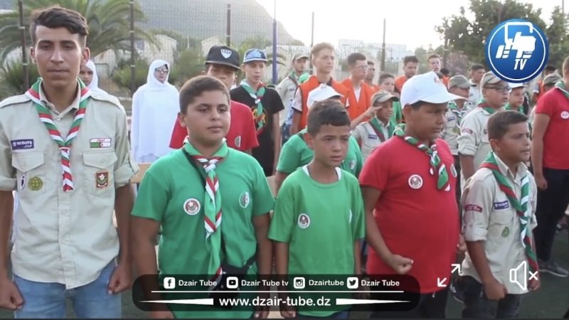 فيديو كله وطنية… أطفال مخيم الوحدة الجزائرية الصحراوية يحيون يوم بلادي الصحراوي بولاية بجاية