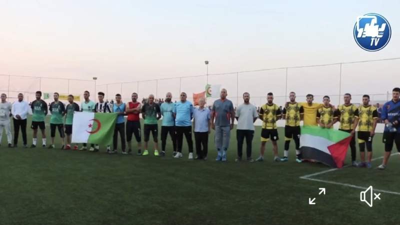 بالفيديو: مناطق الظل بولاية سطيف تستفيد من ملاعب جوارية وتنظم دورات في كرة القدم تصنع الفرجة