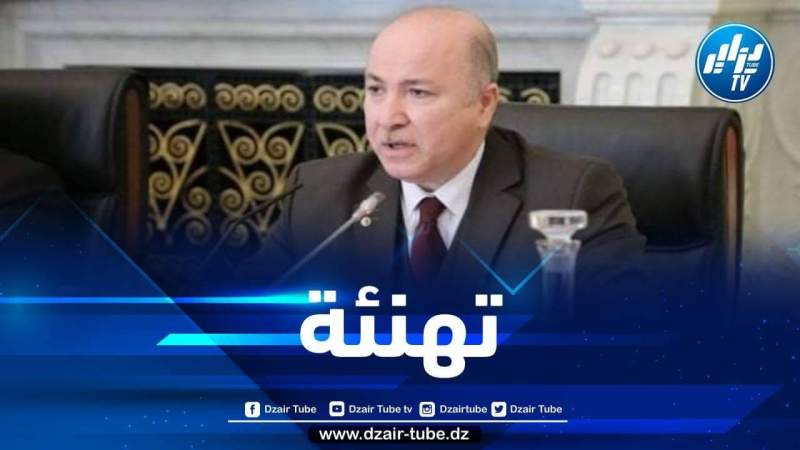 الوزير الأول يهنئ الناجحين في البكالوريا