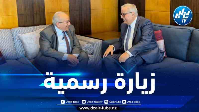 وزير الخارجية يحل بالعاصمة اللبنانية بيروت