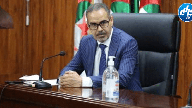 وزير الشباب والرياضية – عبد الرزاق سبقاق:  ” سندعم الاتحادات الرياضية الوطنية بالإمكانيات المادية اللازمة “