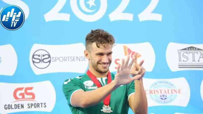 البطل الجزائري جواد صيود يتوج كأفضل سباح في البطولة الأفريقية للسباحة
