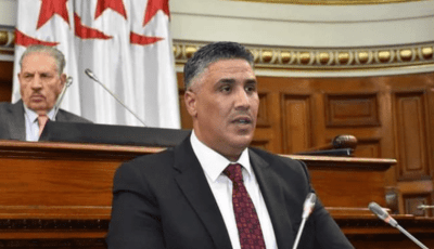 ملعب الدويرة : الوزير ”طارق بلعريبي” يسدي توجيهات لاستكمال الأشغال في الآجال المحددة