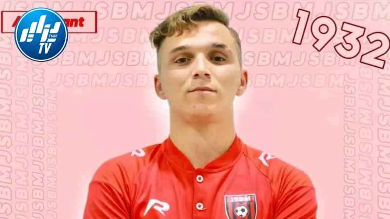 لاعب المنتخب الوطني الجزائري يوقع في شباب برج منايل