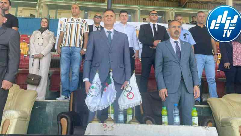 وزير الشباب و الرياضة عبد الرزاق سبقاق يشرف على إفتتاح اليوم الأولمبي بتلمسان