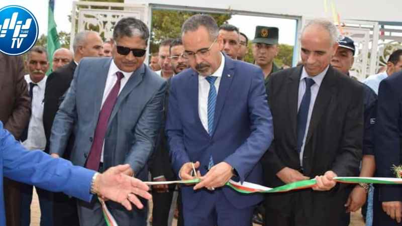 وزير الشباب و الرياضة يدشن مخيما للشباب و مسبحا جواريا في زيارة عمل و تفقد لولاية تلمسان
