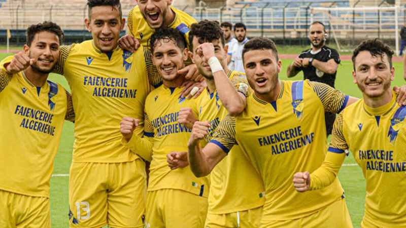 نادي بارادو 1-0 إتحاد خنشلة….الباك يواصل سقوطه على يد الصاعد الجديد