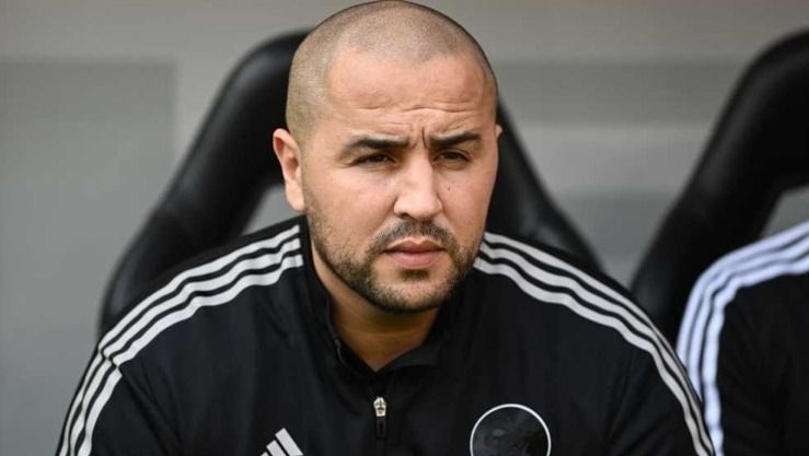 بوقرة يجتمع بمسؤولي الرابطة الوطنية لضبط برنامج المنتخب المحلي
