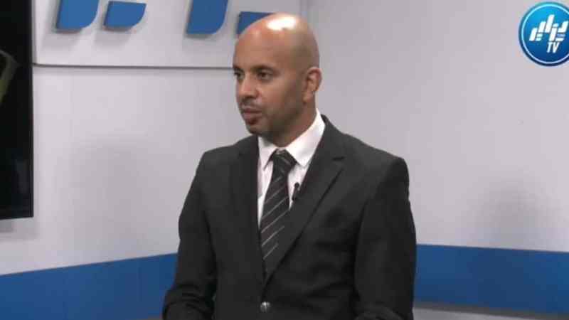 رؤوف برناوي لدزاير توب…الجزائر قادرة على تنظيم كأس أفريقيا للمحليين و المدن المستضيفة للحدث الرياضي أمام فرصة لترويج الثقافة الجزائرية