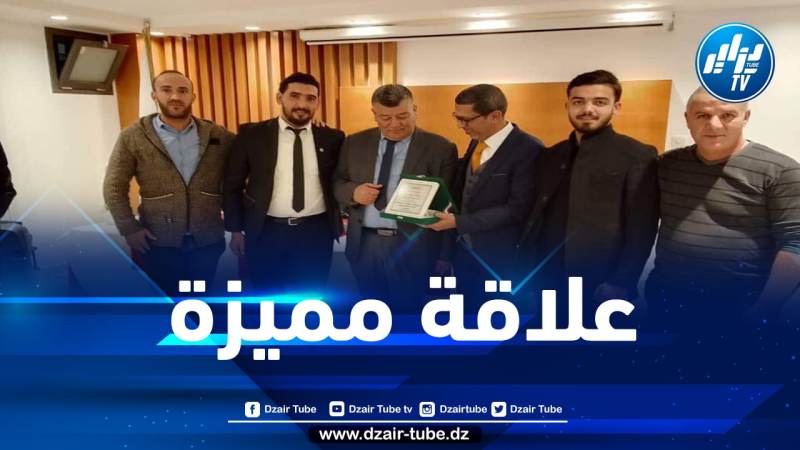 مجمع بلاط ينظم ثاني لقاء مع الموزعين لشرح استراتجية الشركة