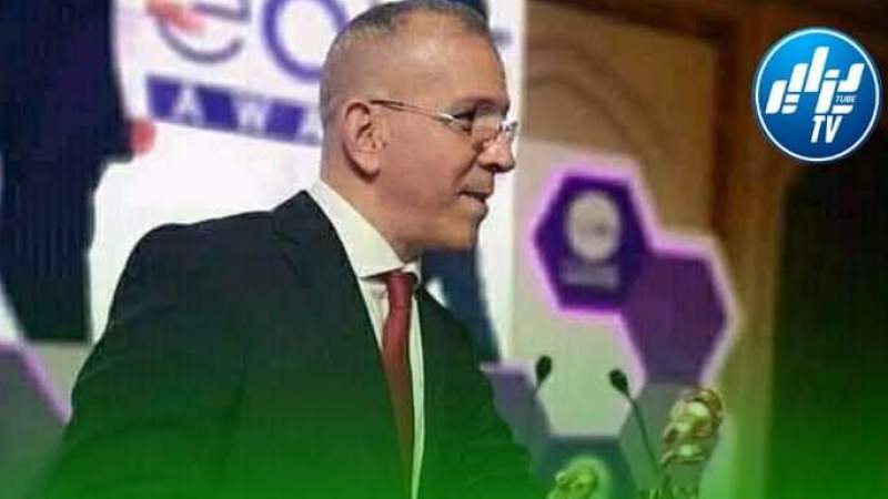 حفيظ دراجي يتغنى بالجزائر بعد حفل الافتتاح التاريخي للشان