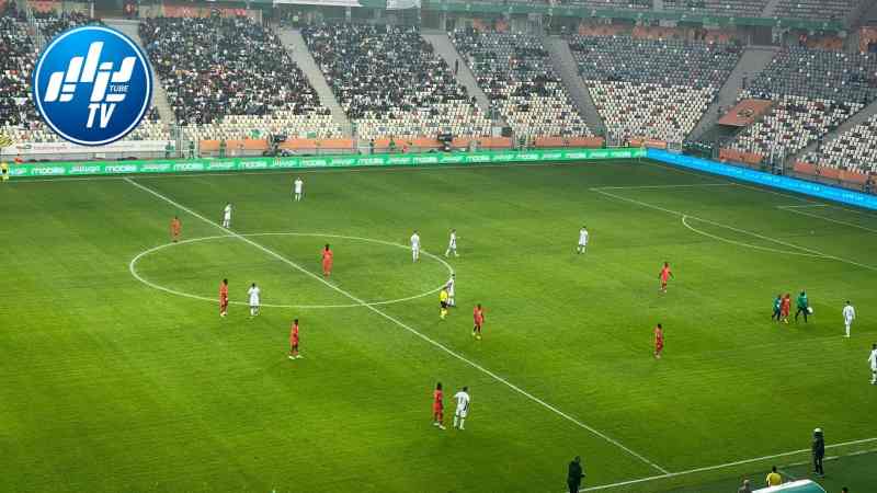 المنتخب الوطني الجزائري المحلي يتعادل وديا أمام نظيره الغاني