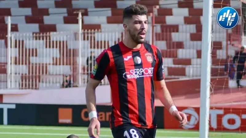 أيمن محيوص مهدد بالغياب عن مباراة اتحاد العاصمة الاخضر الليبي