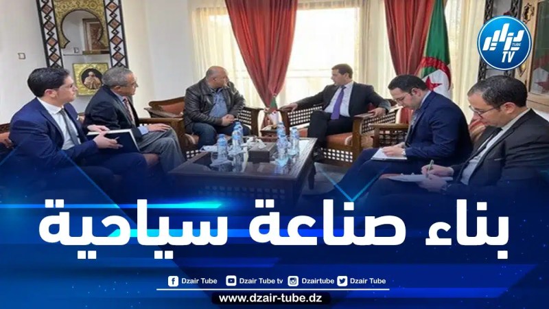 ياسين حمادي يستقبل الشركاء الاجتماعيين وممثلي مهنيي القطاع