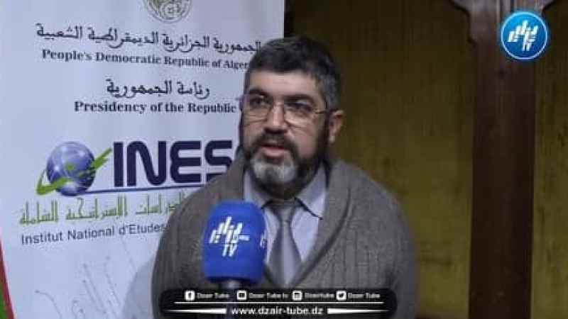 ‎شااهد ف.ضيحة من العيار الثقيل.. “خ.يانة الم.خ.ز.ن للجزائر تمتد لعقود وخ.انو حتى ابن جلدتهم عبد الكريم الخطابي وثورة الجزائر”.. هذا ما قاله الأستاذ الجامعي أحمد كاتب.. تابع‎