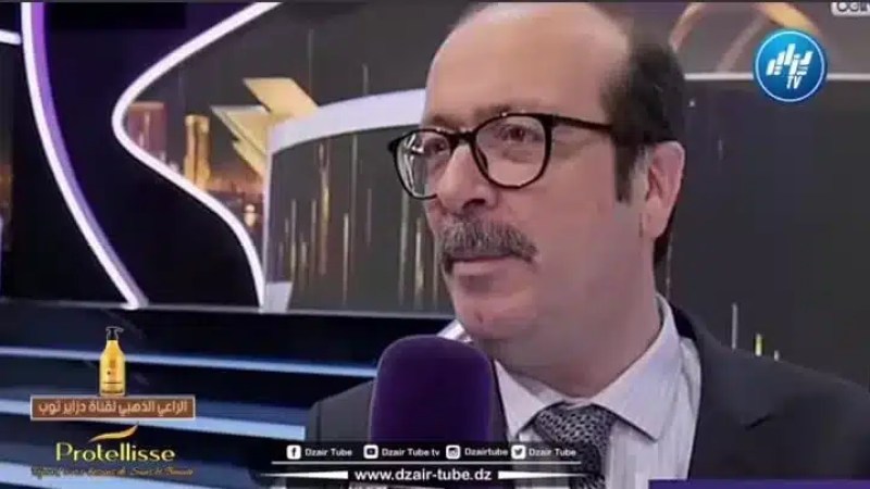 شااهد خطيرا جدا قناة دزاير توب تضرب بقوة  ..العمالة لإ.س.را.ئ.يل. رئيس التحرير المغربي  محمد عمور يدعم الكيان الص.ه.ي.ون.ي و يضع قناة البين سبورتس في حرج بعد دعمه للصحفي مباركي رشيد في فضيحة مدوية …تابع تفاصيل القضية..