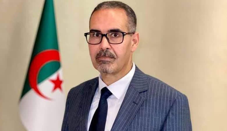 الوزير سبقاق يعزي في وفاة رئيس مولودية الجزائر السابق عبد القادر ظريف