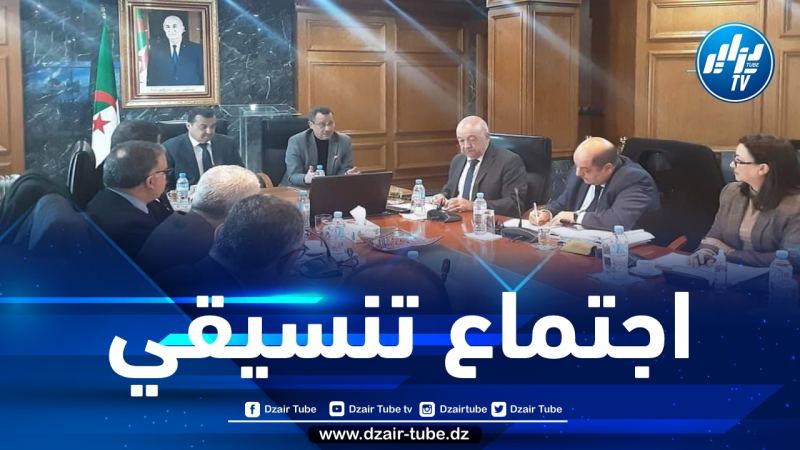 عرقاب ورخروخ يترأسان اجتماعا حول المشاريع المرتبطة بمشروعي الفوسفات المدمج ومنجم غار جبيلات