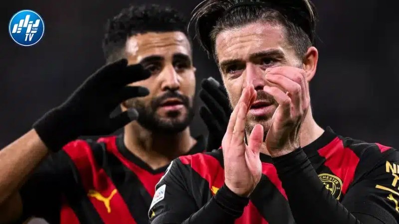 جاك غريليش يتفوق على رياض محرز