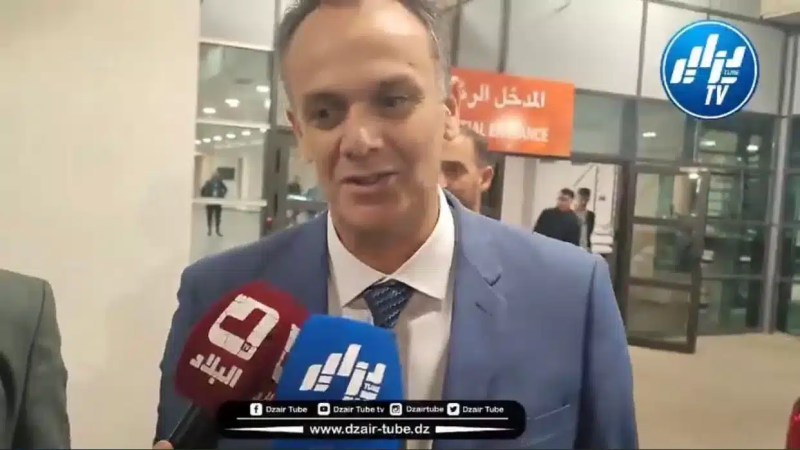 وزير الشباب و الرياضة عبد الرحمان حماد لدزاير توب: أهنئ المنتخب الوطني و الملاكمة ايمان خليف